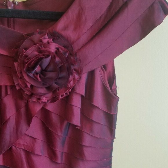 LONDON TIMES DRESS - SIZE 4 - ROSETTE TIERED - Picture 3 of 4